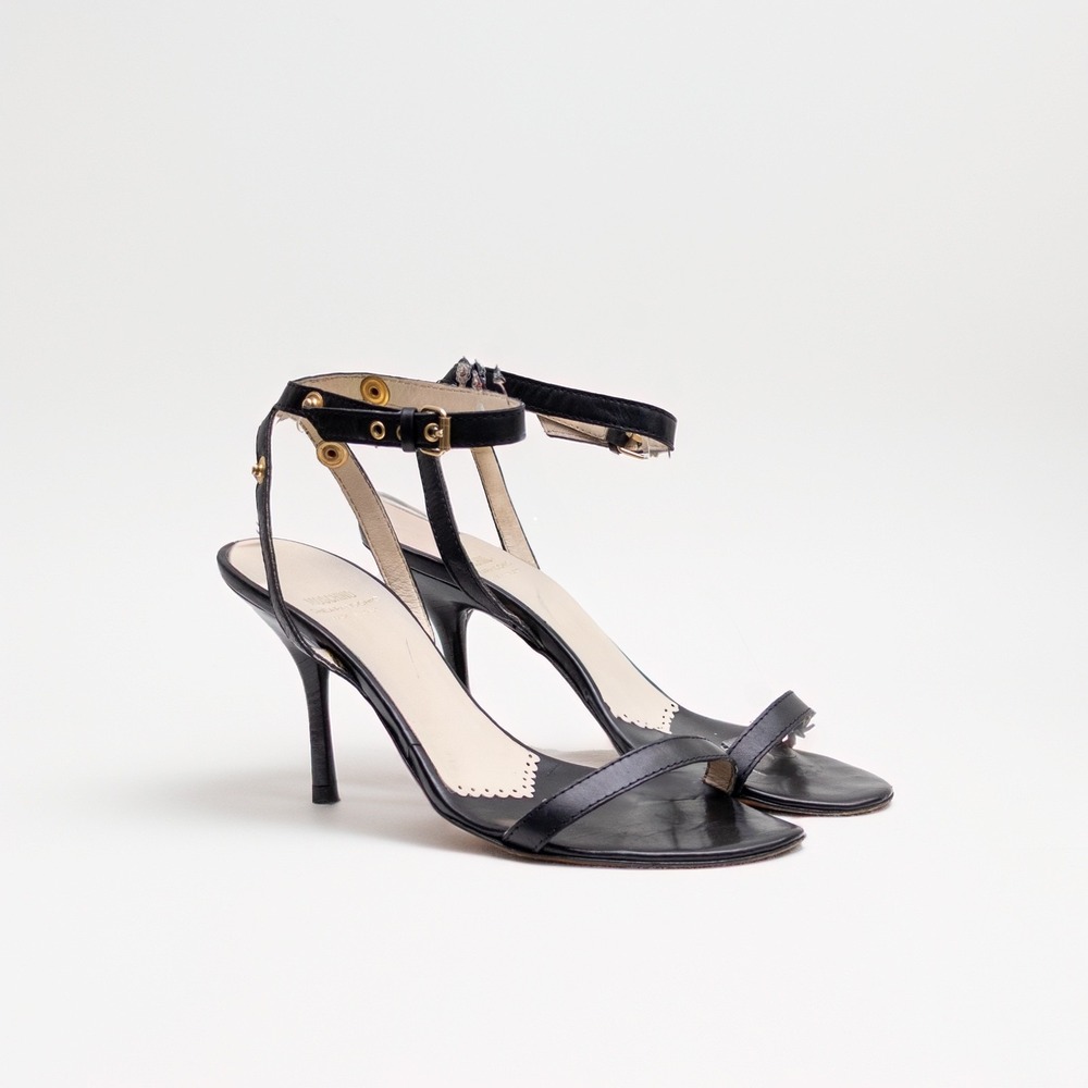 Moschino Cheap and Chic Black Leather Strappy Ankle Sandals – Size EU 38 US 7.5‎
